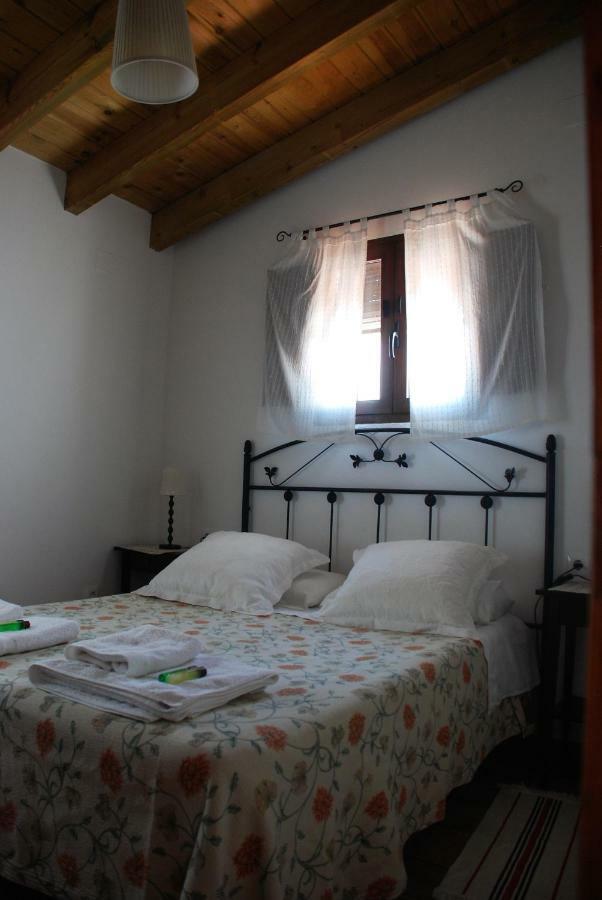 Casa Rural La Torre Almonaster la Real Esterno foto